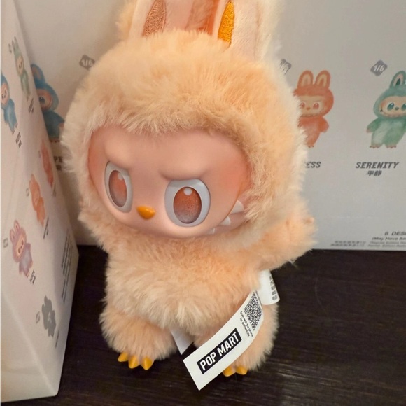 happiness labubu | big into energy popmart - Picture 4 of 5